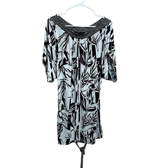 BCBG MAXAZRIA MAE SHEATH ABOVE KNEE DRESS TROPICAL BLACK WHITE ELEGANT COCKTAIL‎ - Picture 1 of 8
